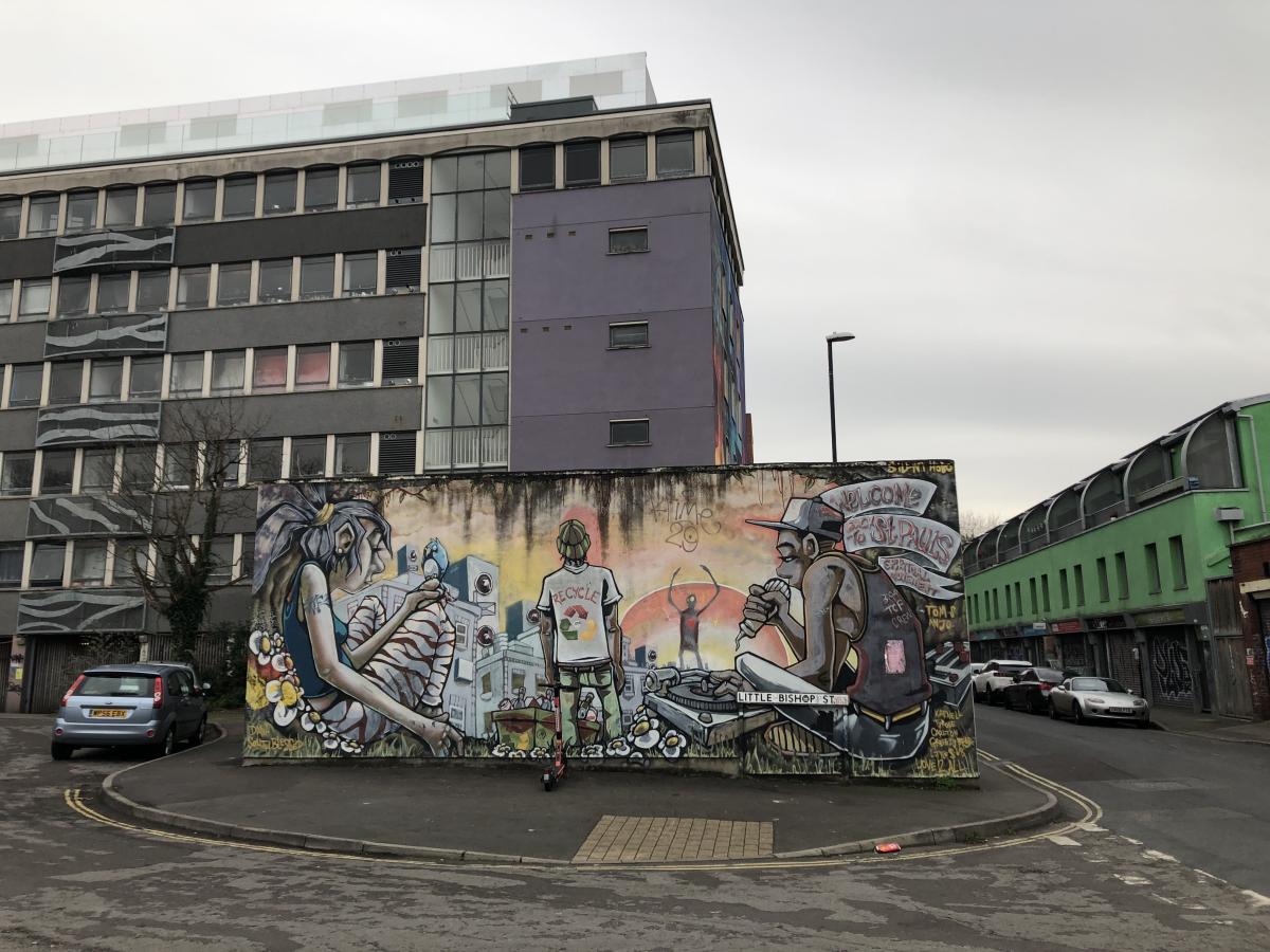 Graffiti wall